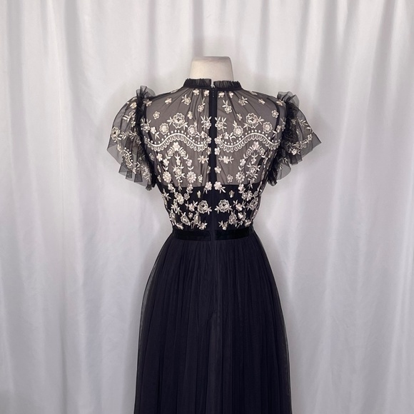 NWT!! NEEDLE & THREAD Embroidered Tulle Dress Graphite Black Ivory Floral Size 6 - Picture 11 of 16